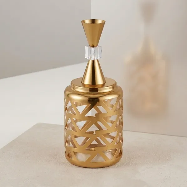Gold_Metal_Premium_Design_Decorative_Bottle_For_Home_Decor