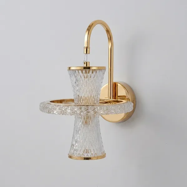 Gold_Metal_Premium_Design_Basin_With_Faucet_Set_For_Home_Decor