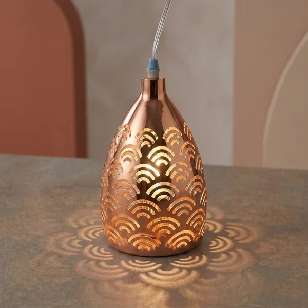 Gold_Metal_Premium_Design_Table_Lamp_For_Home_Decor