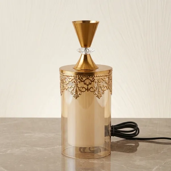 Gold_Metal_Premium_Design_Decorative_Bottle_For_Home_Decor