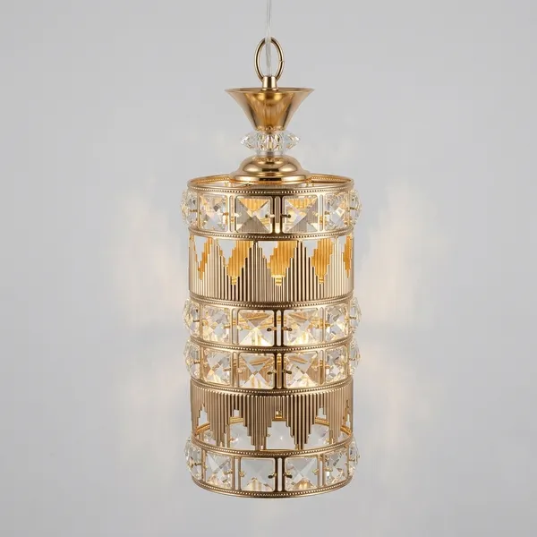 Gold_Metal_Premium_Design_Lantern_For_Home_Decor