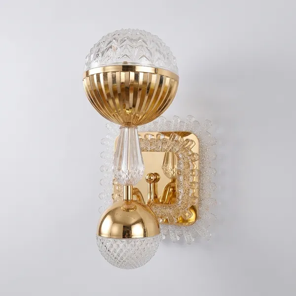 Gold_Metal_Premium_Design_Table_Lamp_For_Home_Decor
