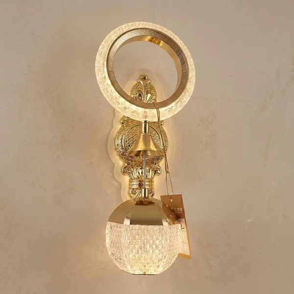 Gold_Metal_Premium_Design_Wall_Light_For_Home_Decor