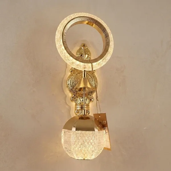 Gold_Metal_Premium_Design_Wall_Light_For_Home_Decor