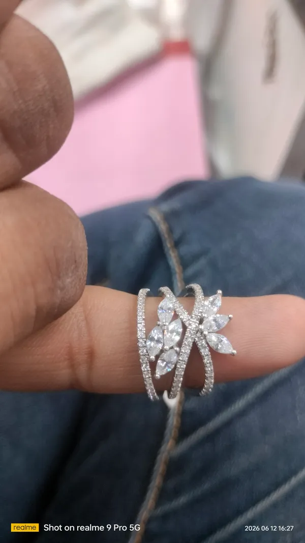 Silver_Cubic_Zirconia_Floral_Stackable_Ring_Set_For_Women