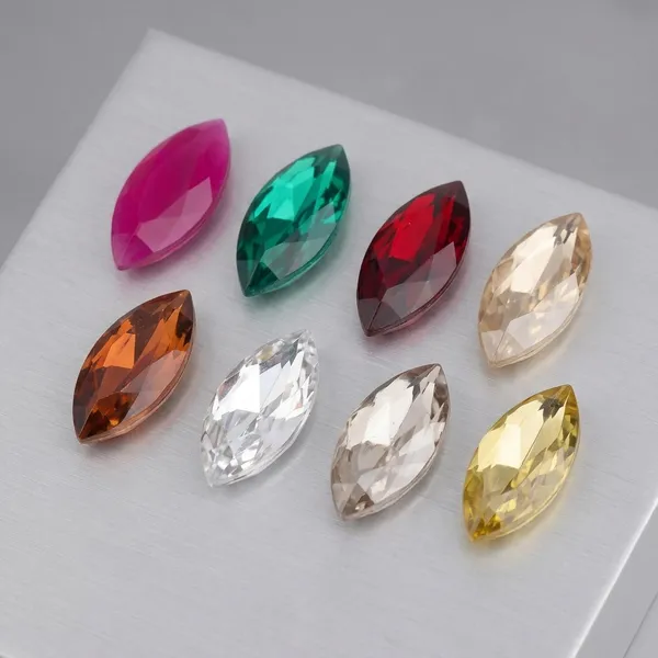 Pack_of__200_Marquise_Cut_Acrylic_Rhinestones_for_Jewellery_Making
