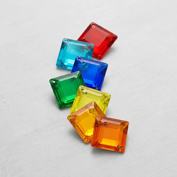 Pack_of_150_Colorful_Square_Acrylic_Gem_Embellishments_Set