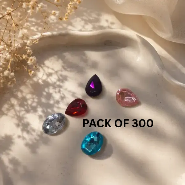 Diamond_Rhinestones_Pack_of_300_with_mix_range