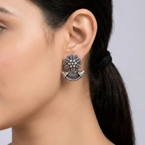 Silver_Alloy_Metal_Premium_And_Fancy_Design_Stud_Earrings_For_Women