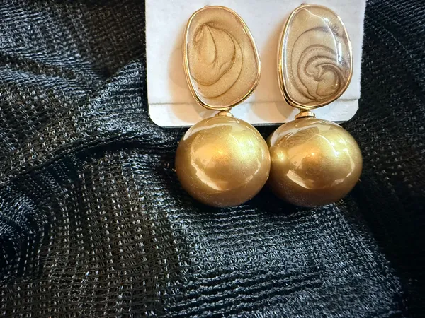 Gold_Alloy_Metal_Premium_And_Fancy_Design_Statement_Earrings_For_Women