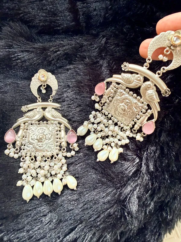 Cream_And_Silver_Oxidised_Premium_And_Fancy_Design_Chandbali_Earrings_For_Women