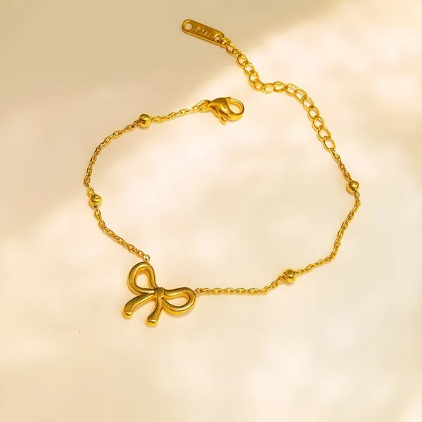 Knot_Of_Affection_Bracelet