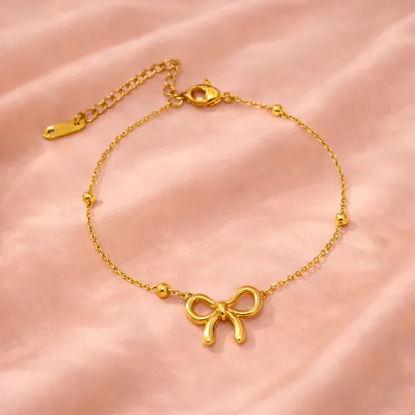 Knot_Of_Affection_Bracelet
