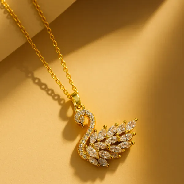 Royal_Swan_Pendant