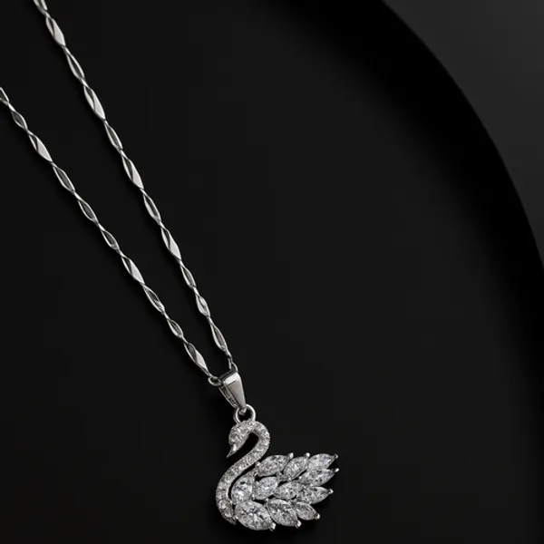 Royal_Swan_Pendant