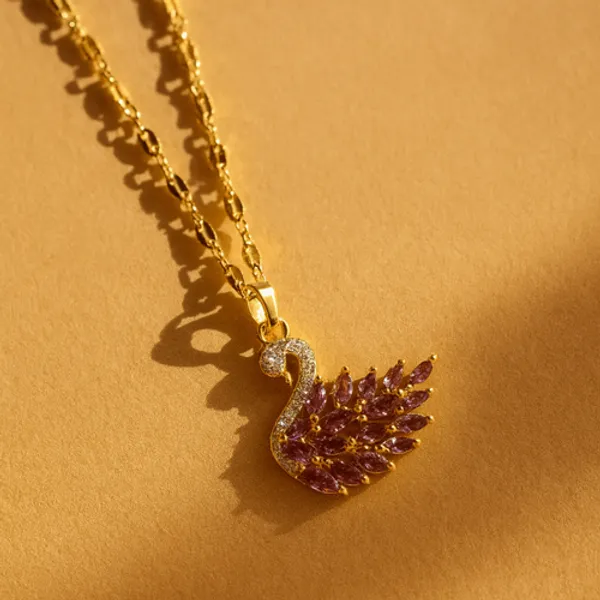 Royal_Swan_Pendant
