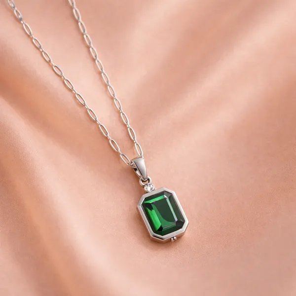 The_Emerald_Vault
