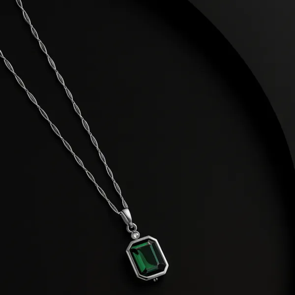The_Emerald_Vault
