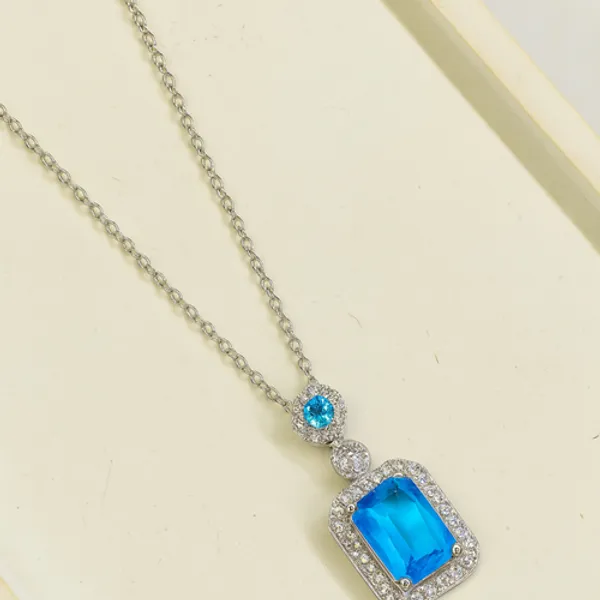 Queen's_Gem_Pendant
