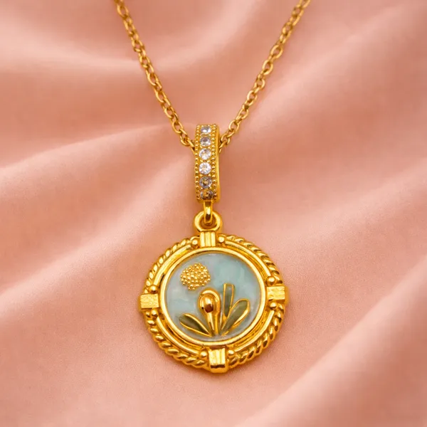 Enamel_Grace_Pendant