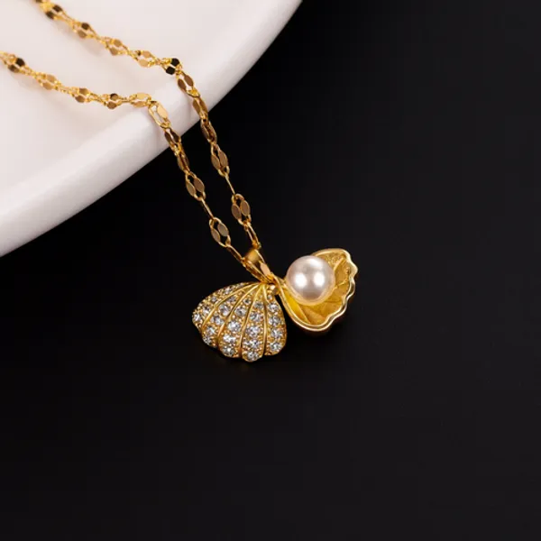 Hidden_Pearl_Pendant
