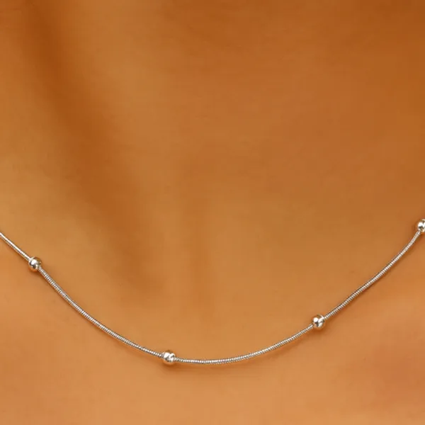 Silver_Sleek_Chain