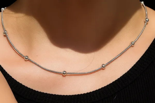 Silver_Sleek_Chain