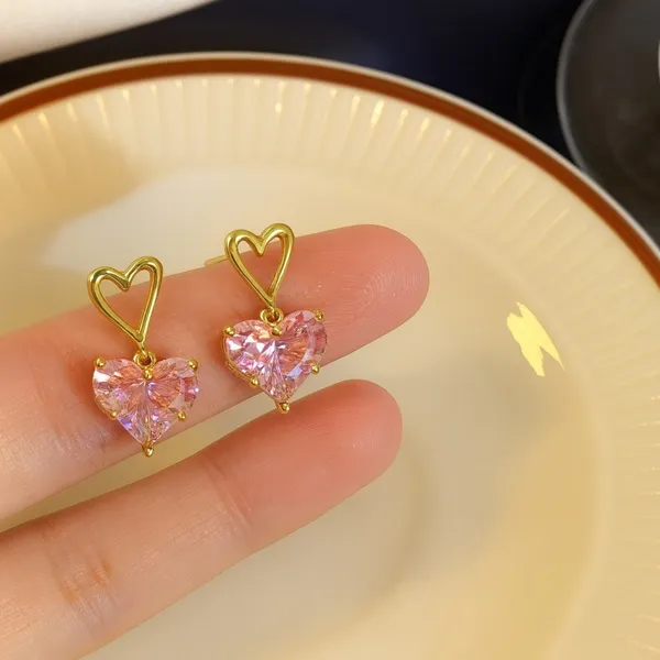 Amour_Pink_Earring
