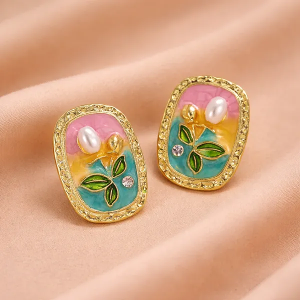 Resin_Lush_Earring_