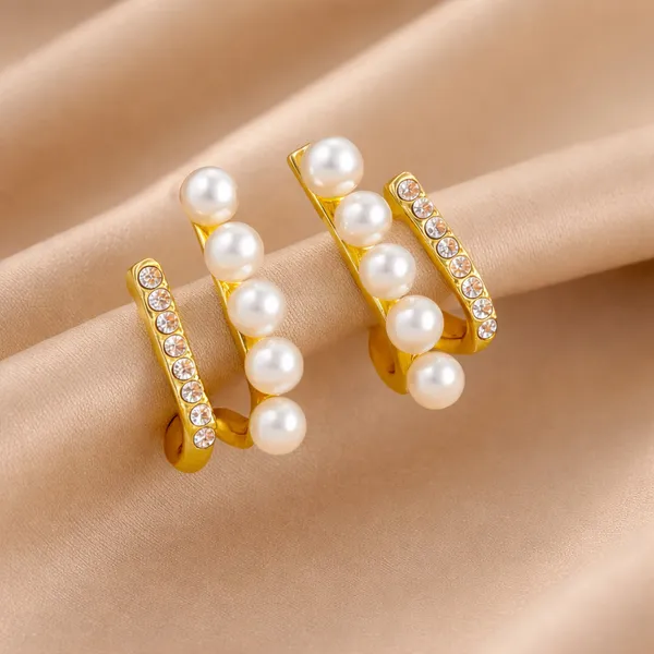 The_Dazzle_Bar_Earring_