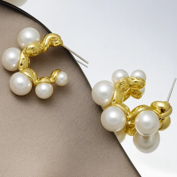 Rich_Bold_Earrings