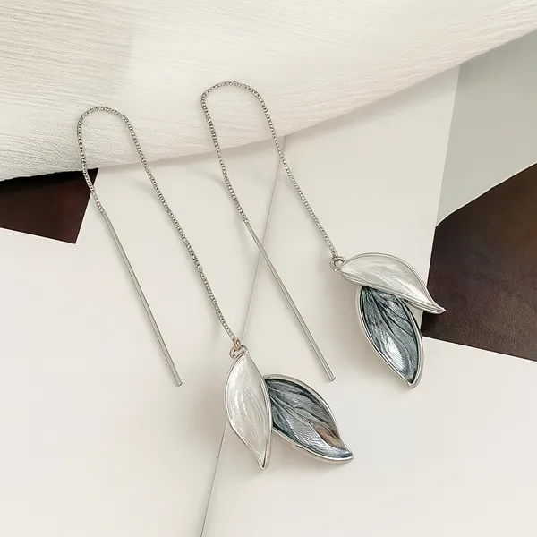 Willow_Whisp_Earrings_