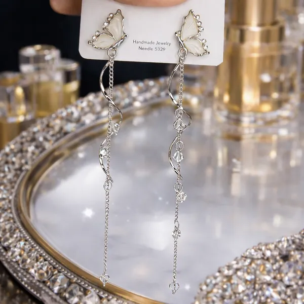 Silver_Sapphire_Earrings