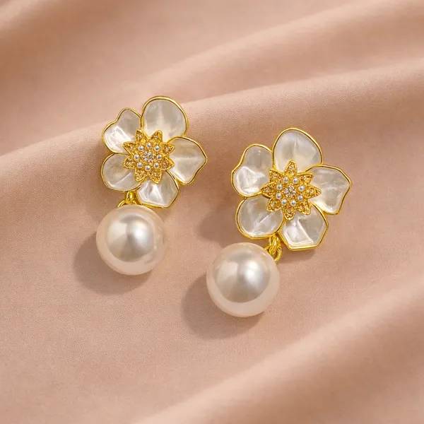 White_Aura_Earrings_