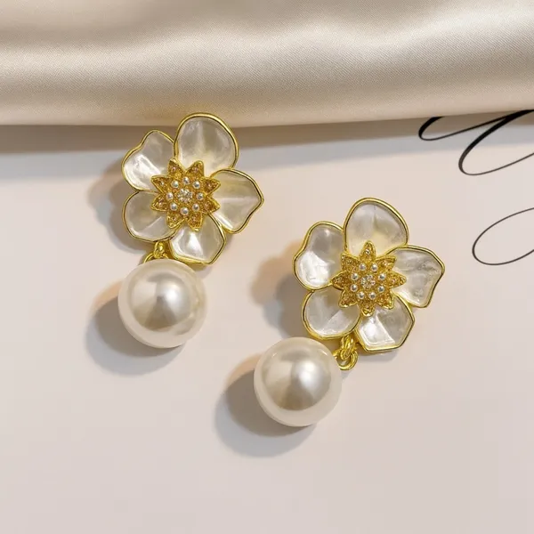 White_Aura_Earrings_
