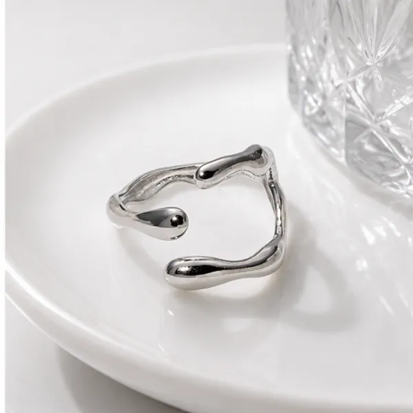 Sculpted_Open_Band_Ring