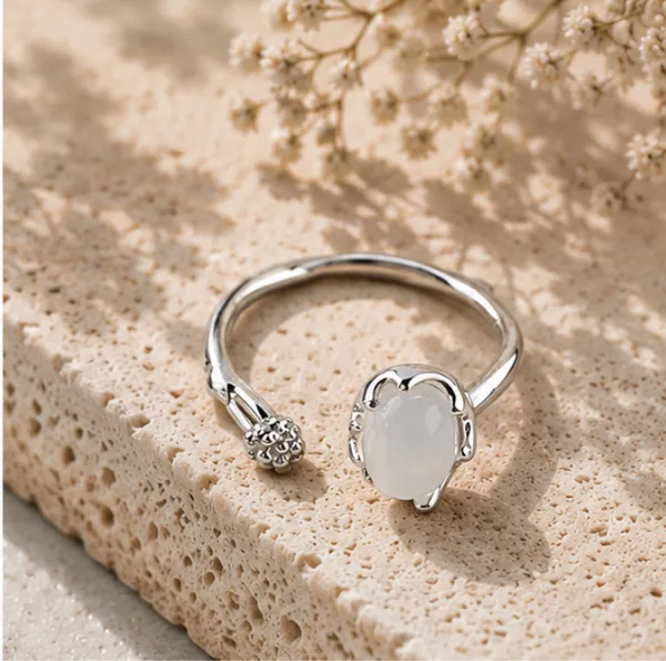 Minimalist_Star_Open_Ring