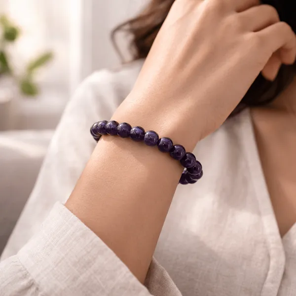 Purple_Amethyst_Gemstone_Bead_Bracelet_For_Meditation