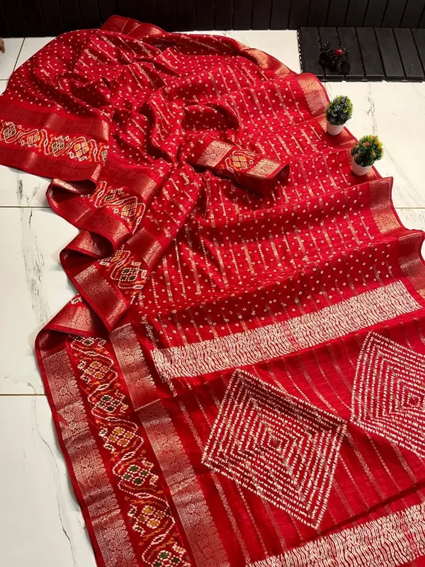 Charvi_Premium_Cotton-Silk_Bandhej_Saree_in_Traditional_Wedding_Red