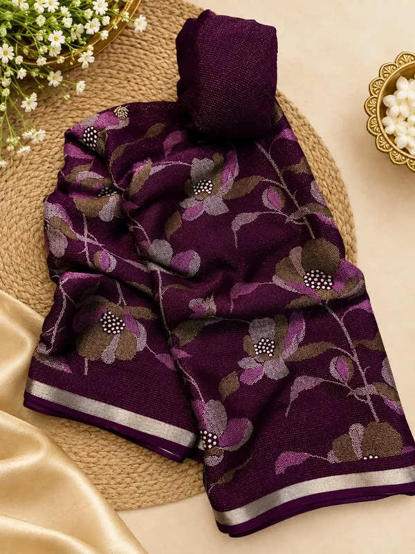 Floral_Marshmallow_Bloom_Silk_Saree_with_Designer_Appeal_