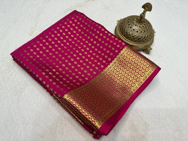 Mulberry_Pink_Traditional_Crepe_Brocade_Silk_Womens_Saree