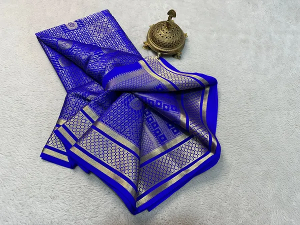 Royal_Blue_Mysore_Brocade_Silk_Bridal_Saree_With_Checks_Pattern