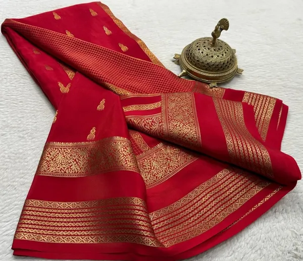 Proficient_Red_Mysore_Crepe_Silk_Saree_With_Seraphic_Blouse_Piece