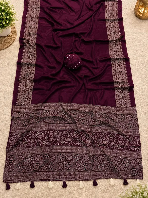 Royal_Wine_Crepe_Silk_Saree_with_Floral_Ajrakh_Border