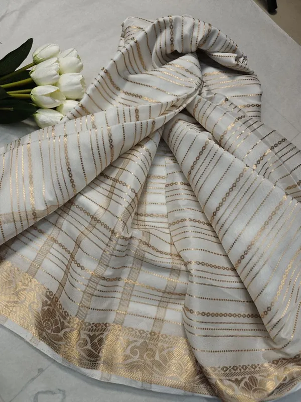 Sandrift__Lines_pattern_Pure_Zari_Mysore_Crepe_Silk_Sarees