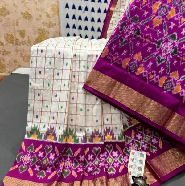 Purple_White_Ikkat_Silk_Saree_With_Gold_Border_For_Women