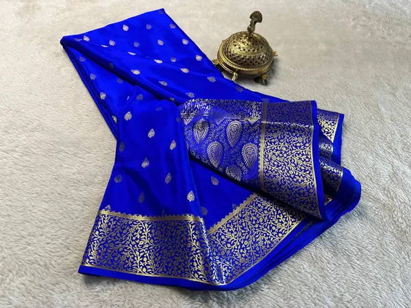 Tradition_Style_Pure_Brocade_Mysore_Silk_Saree_with_borders_&_rich_pallu