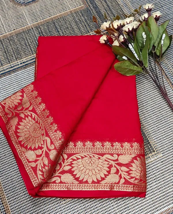 Red_Mysore_Crepe_Silk_Saree_With_Golden_Zari_Border