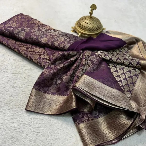 Bridal_Brocade_Silk_Mysore_Saree_With_Heavy_Pallu