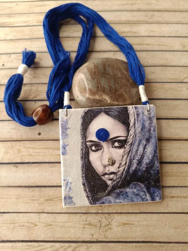 Canvas_Village_Lady_Print_Statement_Necklace_For_Women